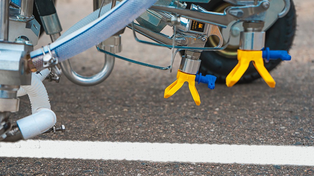 Разметочная машина Dino-Power DP-6335L вид модели разметочная машина dino-power dp-6335l