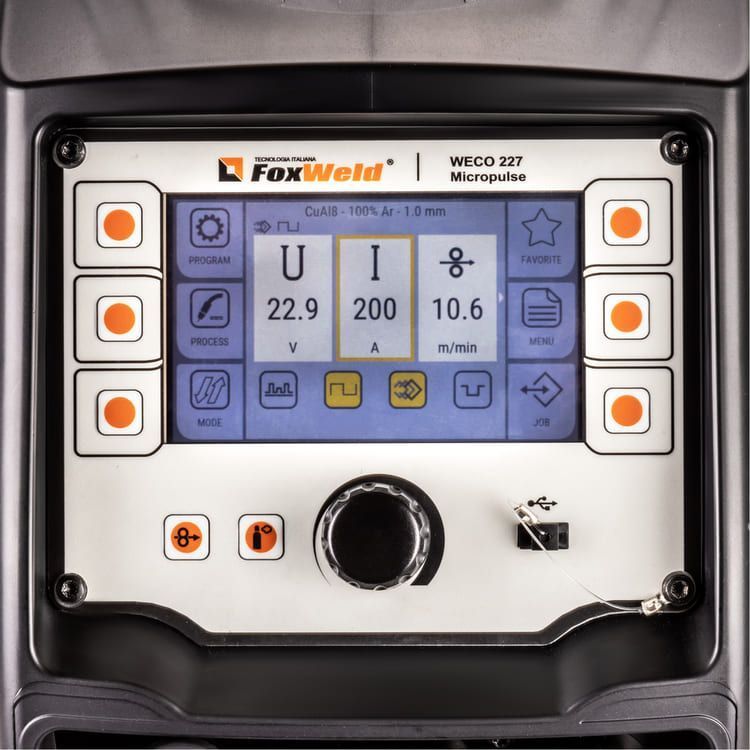 Сварочный полуавтомат Foxweld WECO MIG 227 DP DIGITAL вид модели сварочный полуавтомат foxweld weco mig 227 dp digital