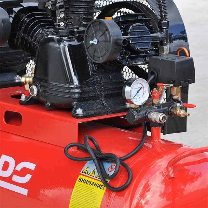 Воздушный компрессор BRADO IBL3100B вид модели воздушный компрессор brado ibl3100b