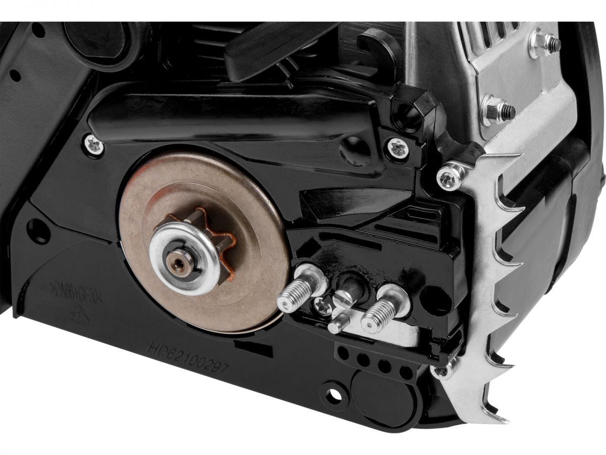 Бензопила HDC HD-C180 без шины и цепи вид модели бензопила hdc hd-c180 без шины и цепи