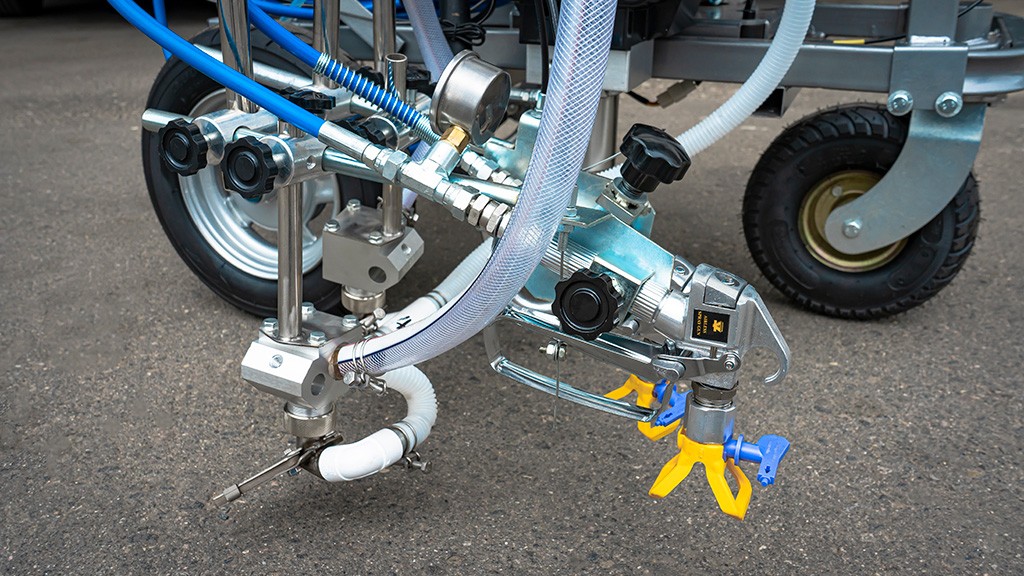 Разметочная машина Dino-Power DP-6335L вид модели разметочная машина dino-power dp-6335l