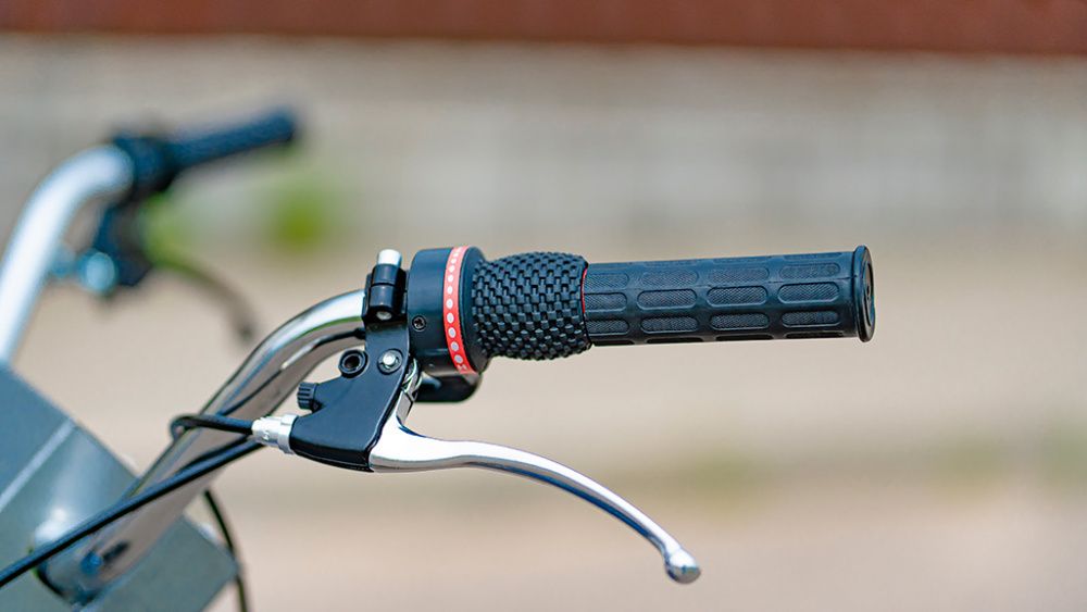 Разметочная машина Dino-Power DP-6335L вид модели разметочная машина dino-power dp-6335l