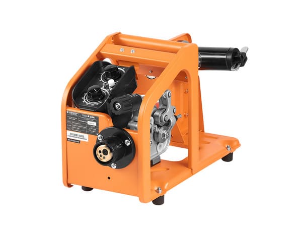 Сварочный полуавтомат Сварог PRO SMART MIG 500 (N215S) вид модели сварочный полуавтомат сварог pro smart mig 500 (n215s)