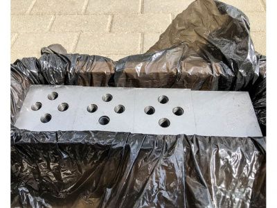 вид модели ножи для рубочного станка р-40 83х83х26 без отверстий (сталь х12мф)